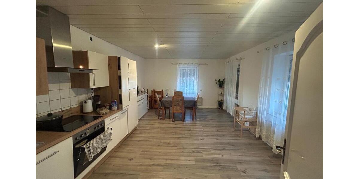 Etagenwohnung Fulda Aschenberg - 4 Zimmer, 110 m&sup2;, 740&euro; | Angebot:25367143