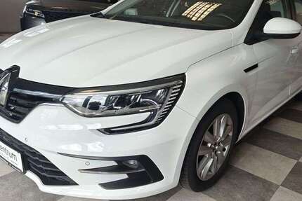 Renault Megane 81.000 km 14.950 &euro; Künzell 36093