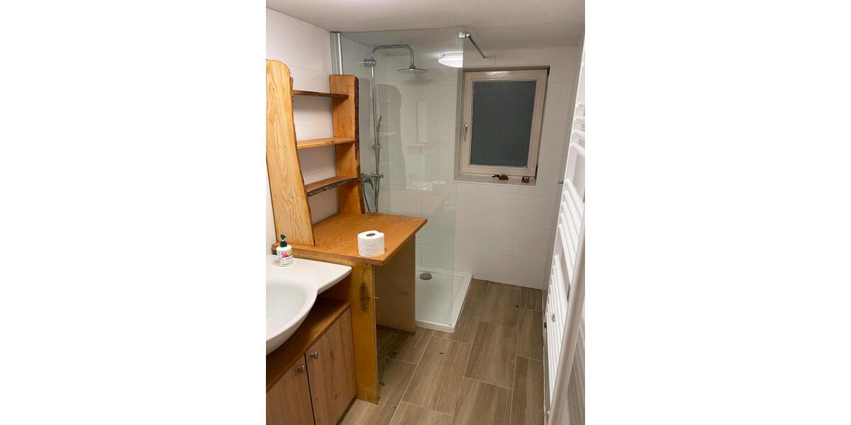Einfamilienhaus Niederaula - 2 Zimmer, 150 m&sup2;, 69.000&euro; | Angebot:26321971