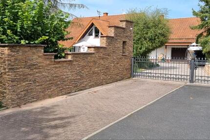 Haus Burghaun - 7 Zimmer, 380 m&sup2;, 899.000&euro; | Angebot:26227948