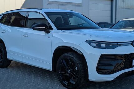 VW Tayron 24.780 km 46.950 &euro; Burghaun 36151