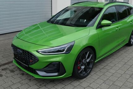 Ford Focus 89.600 km 26.990 &euro; Ehrenberg-Seiferts 36115