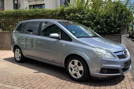 Opel Zafira Tourer 147.000 km 3.500 &euro; Petersberg 36100