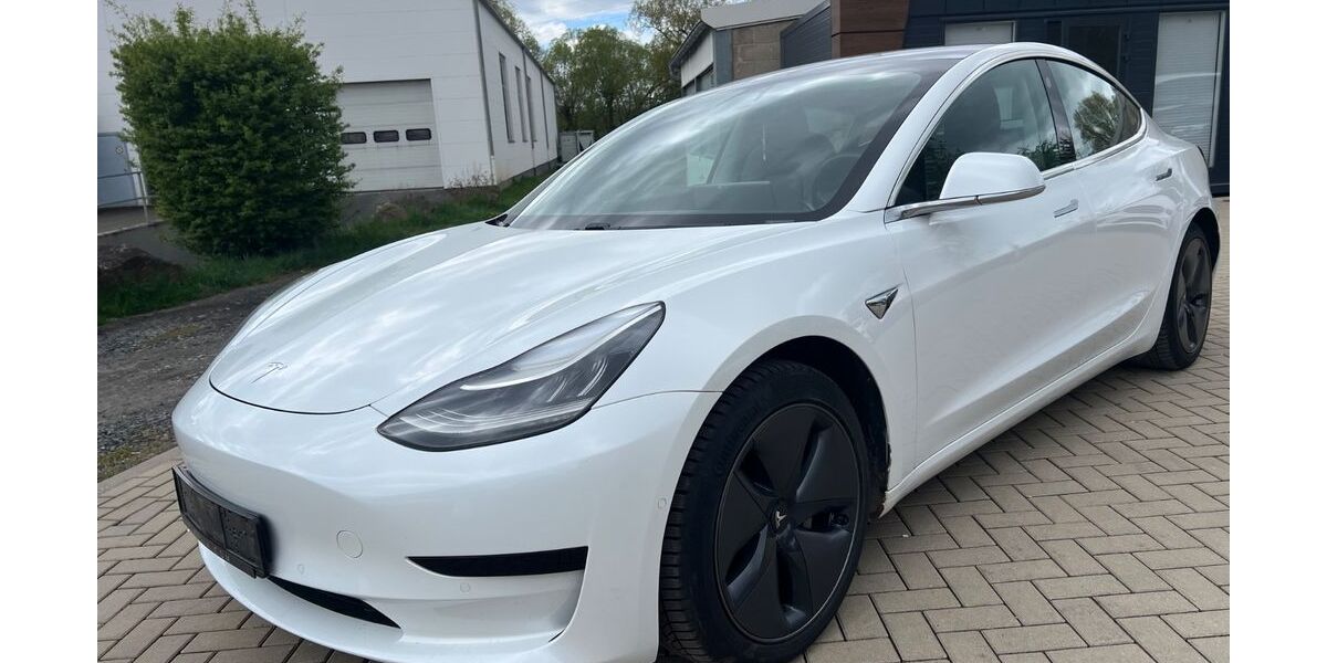 Tesla Model 3 165.000 km 16.800 &euro; Fulda 36043