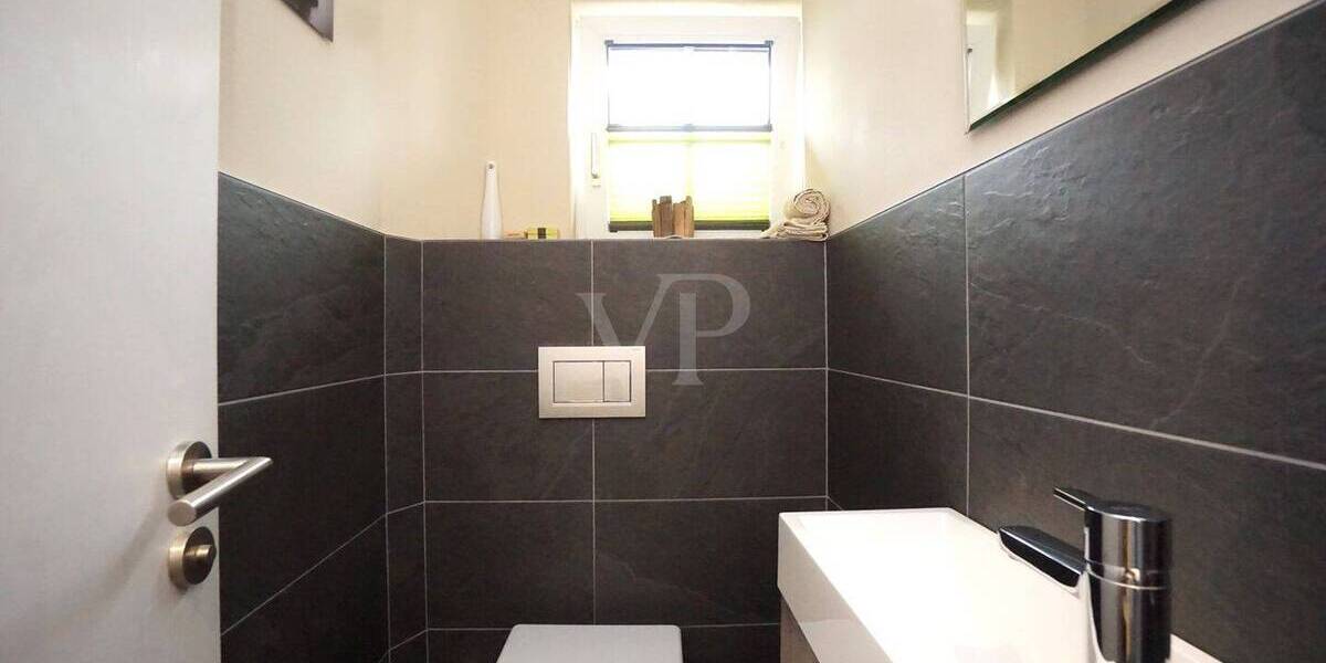 Mehrfamilienhaus, Wohnhaus Petersberg - 6 Zimmer, 180 m&sup2;, 490.000&euro; | Angebot:25731697