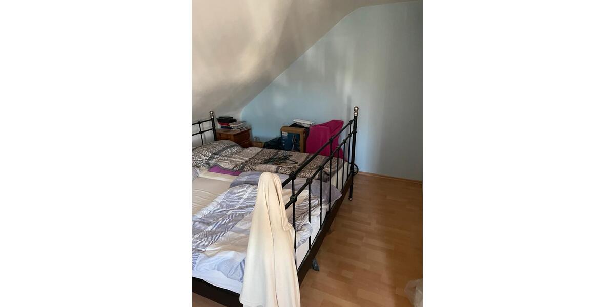 Dachgeschoßwohnung Hünfeld - 3.5 Zimmer, 80 m&sup2;, 620&euro; | Angebot:26597626