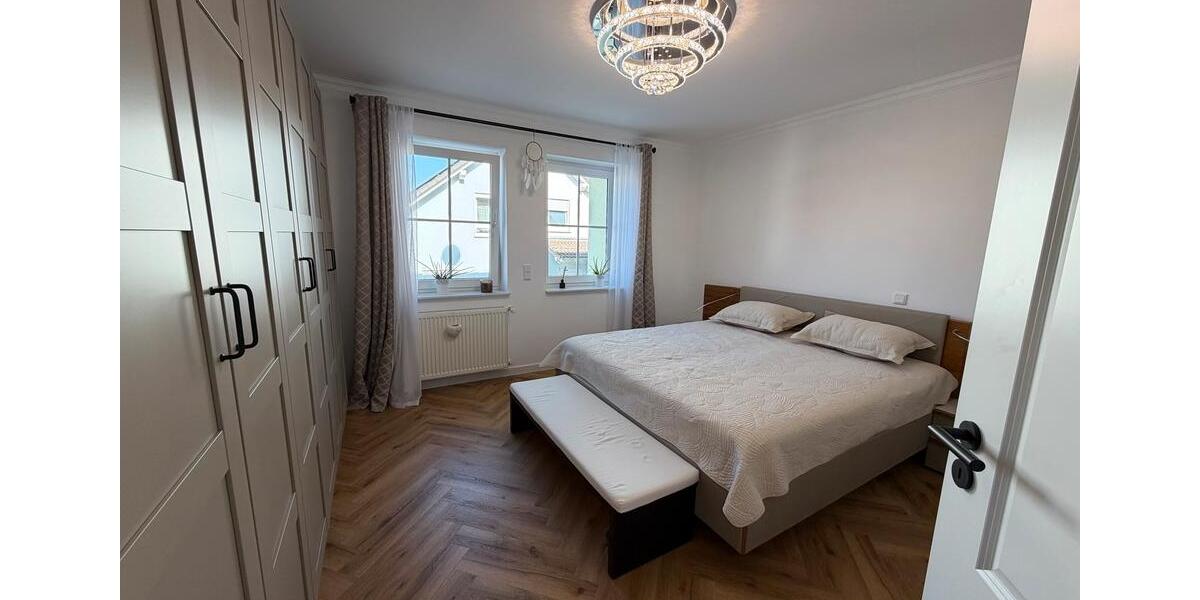 Mehrfamilienhaus, Wohnhaus Eichenzell - 12 Zimmer, 300 m&sup2;, 850.000&euro; | Angebot:25306853