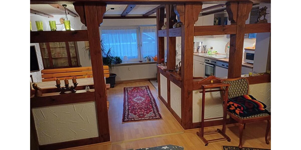 Einfamilienhaus Hosenfeld - 5 Zimmer, 210 m&sup2;, 325.000&euro; | Angebot:22211348