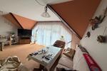 Dachgeschoßwohnung Petersberg - 3 Zimmer, 76 m&sup2;, 229.000&euro; | Angebot:25944122