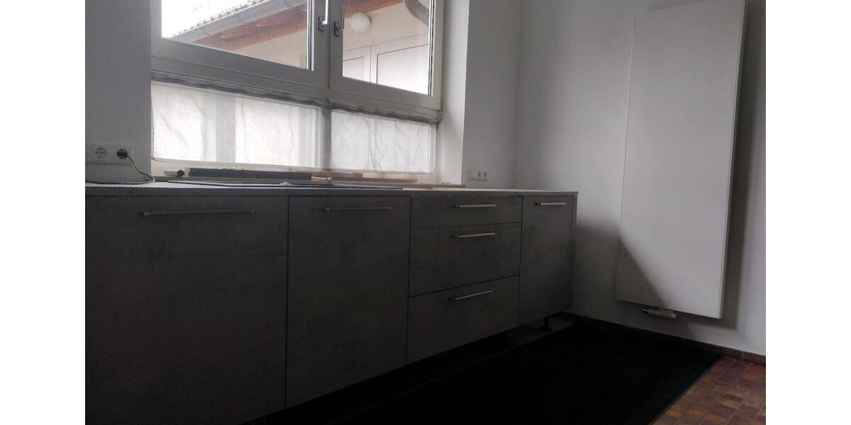 Gewerbeobjekt Bischofsheim in der Rhön - 800&euro; | Angebot:25651015