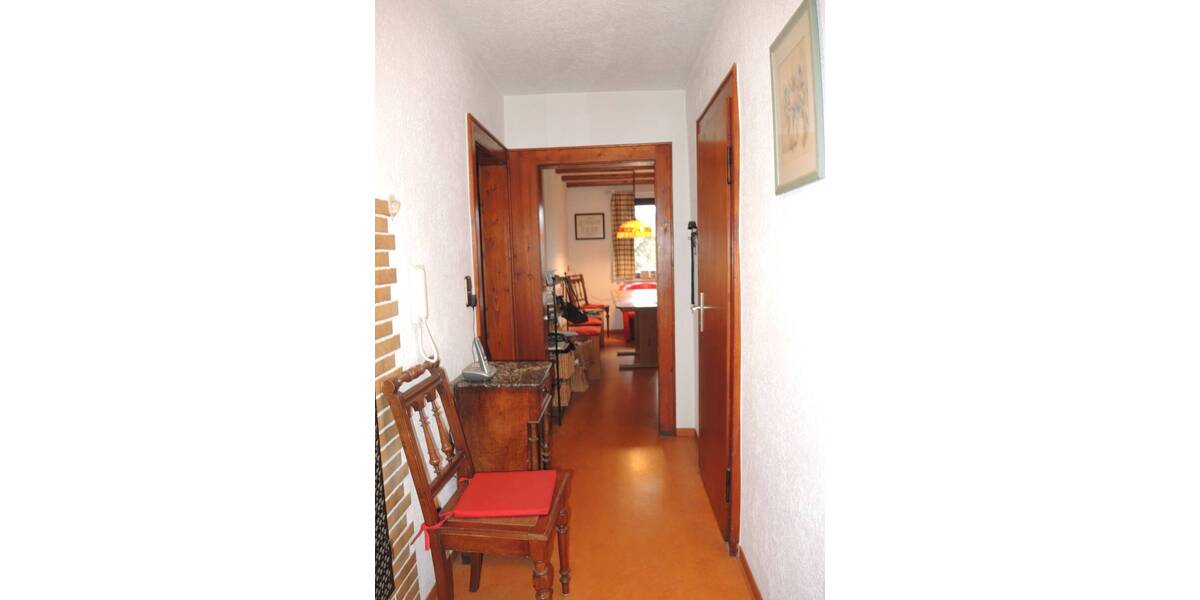 Einfamilienhaus Riedenberg - 8 Zimmer, 185 m&sup2;, 175.000&euro; | Angebot:25837168