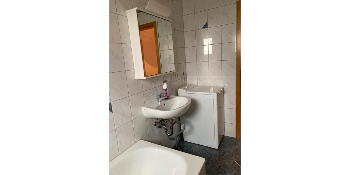 Etagenwohnung Wildflecken - 2 Zimmer, 67 m&sup2;, 420&euro; | Angebot:25663291