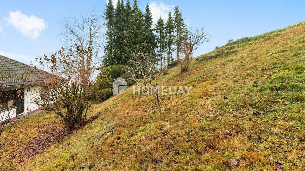 Einfamilienhaus Gersfeld Sandberg - 8 Zimmer, 168 m&sup2;, 348.000&euro; | Angebot:25773264