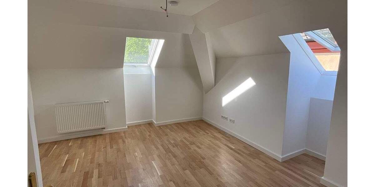 Etagenwohnung Bad Brückenau - 4 Zimmer, 126 m&sup2;, 870&euro; | Angebot:25733760