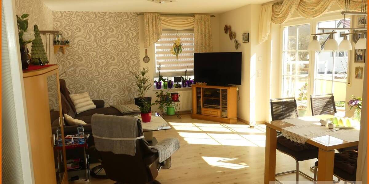 Etagenwohnung Schlüchtern - 3 Zimmer, 93 m&sup2;, 280.000&euro; | Angebot:25916539
