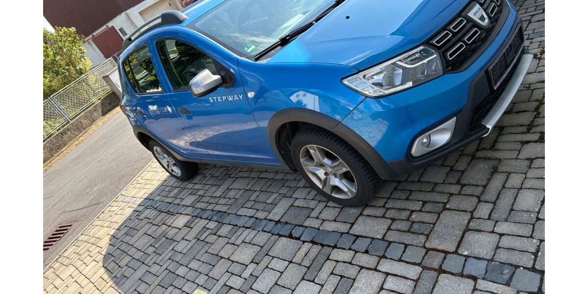 Dacia Sandero 88.663 km 7.500 &euro; Schlüchtern 36381