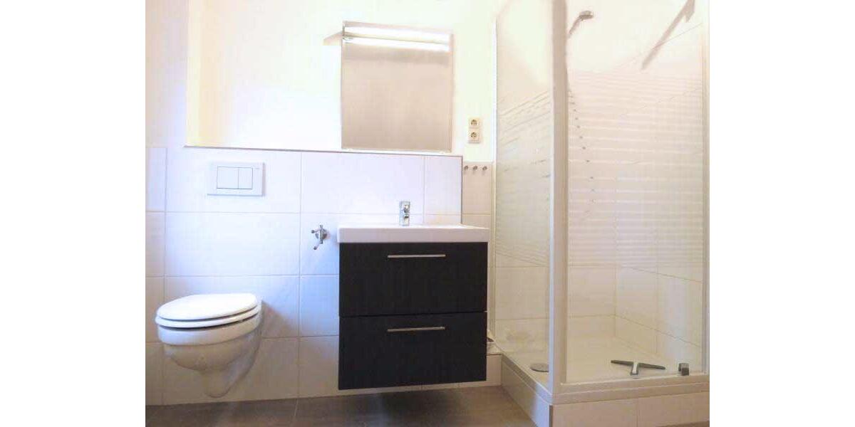 Etagenwohnung Neuhof - 2 Zimmer, 68 m&sup2;, 650&euro; | Angebot:26496341