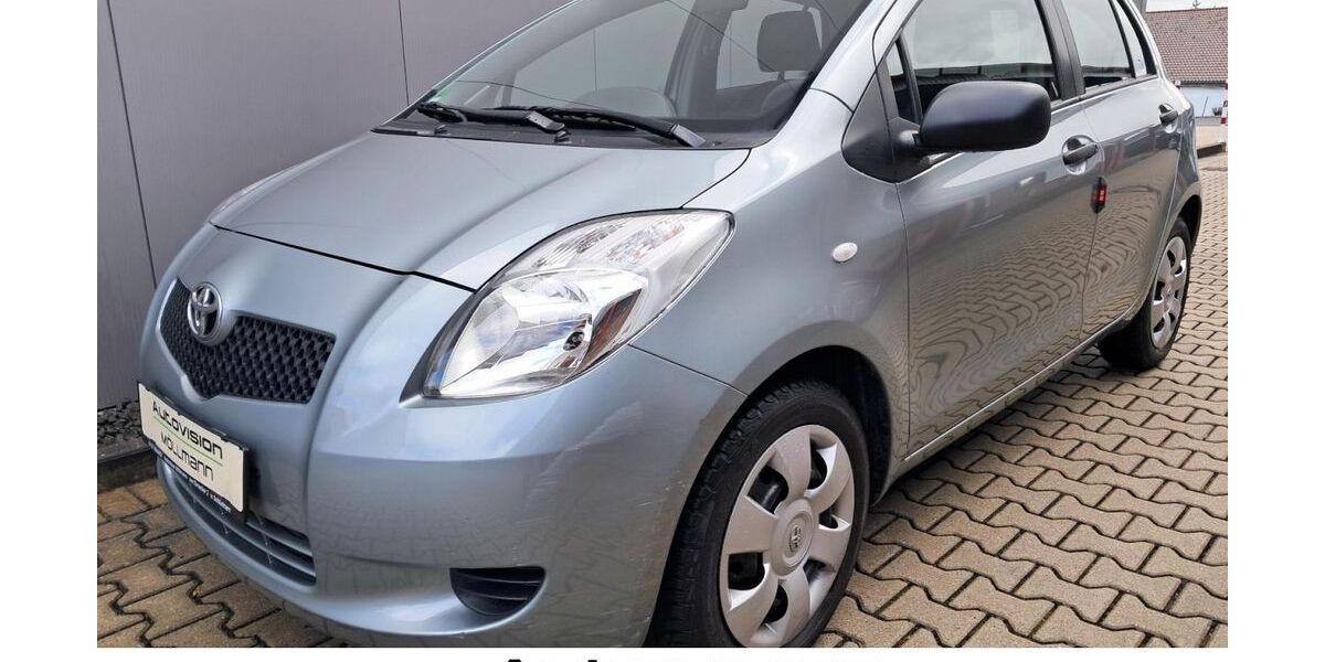 Toyota Yaris 28.003 km 5.480 &euro; Schlüchtern 36381