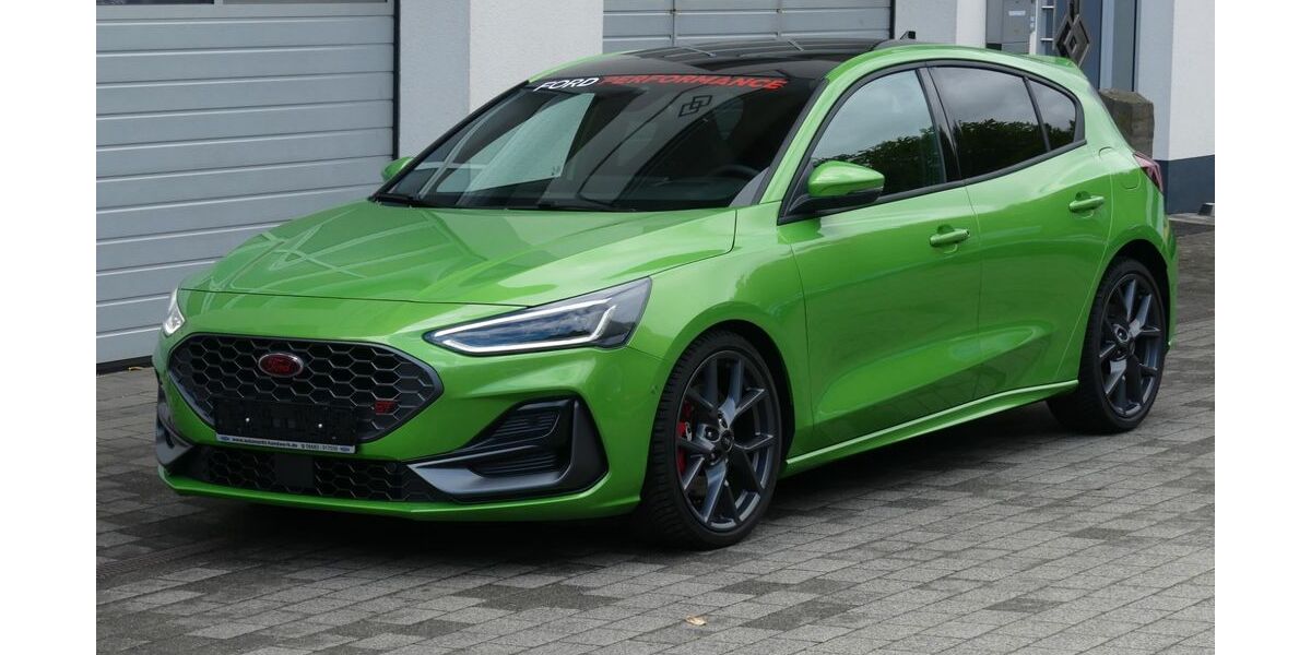 Ford Focus 21.900 km 34.790 &euro; Ehrenberg-Seiferts 36115