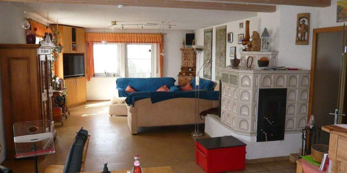 Einfamilienhaus Bad Brückenau - 1 Zimmer, 223 m&sup2;, 395.000&euro; | Angebot:26725255