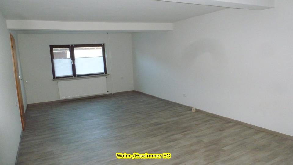 Mehrfamilienhaus, Wohnhaus Lautertal (Vogelsberg) - 7 Zimmer, 386 m&sup2;, 289.000&euro; | Angebot:25382731