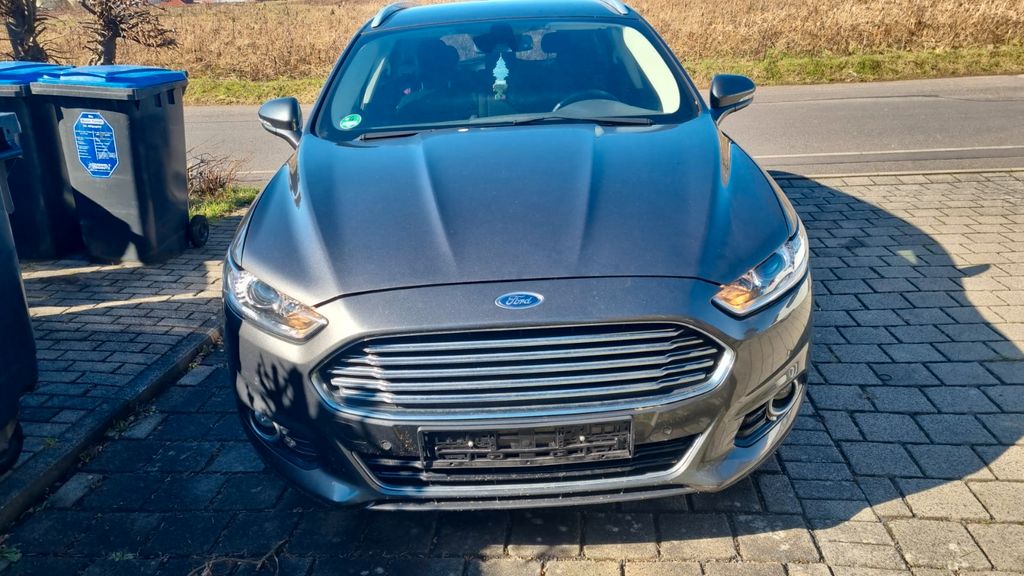 Ford Mondeo 128.000 km 10.499 &euro; neuhof 36119