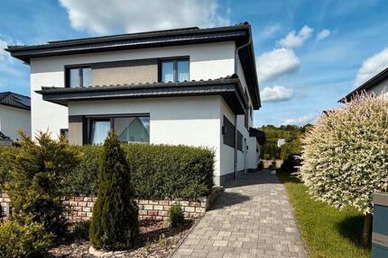 Haus Eichenzell - 7 Zimmer, 236 m&sup2;, 779.000&euro; | Angebot:27452971