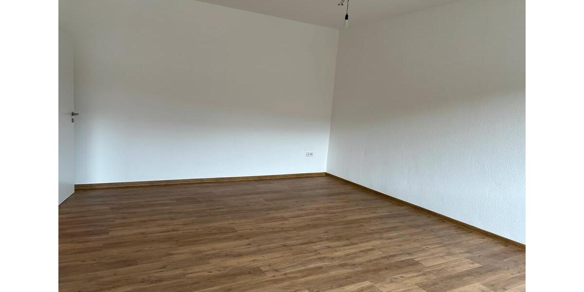 Etagenwohnung Bad Brückenau - 3 Zimmer, 80 m&sup2;, 140.000&euro; | Angebot:26875310