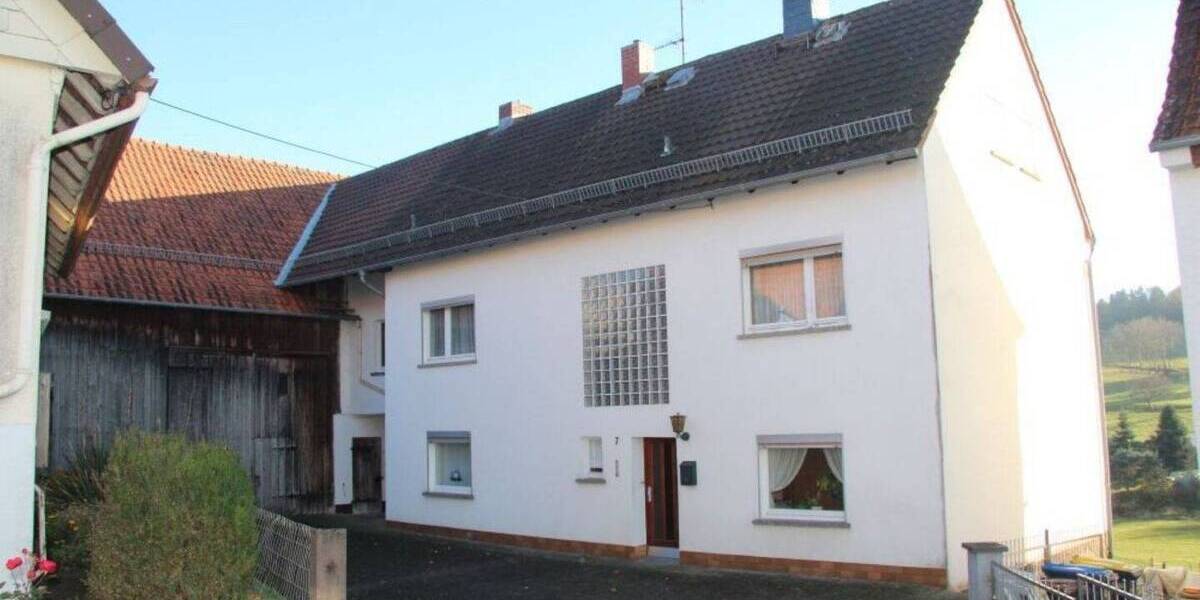 Mehrfamilienhaus, Wohnhaus Herbstein Rixfeld - 8 Zimmer, 190 m&sup2;, 169.000&euro; | Angebot:25746666