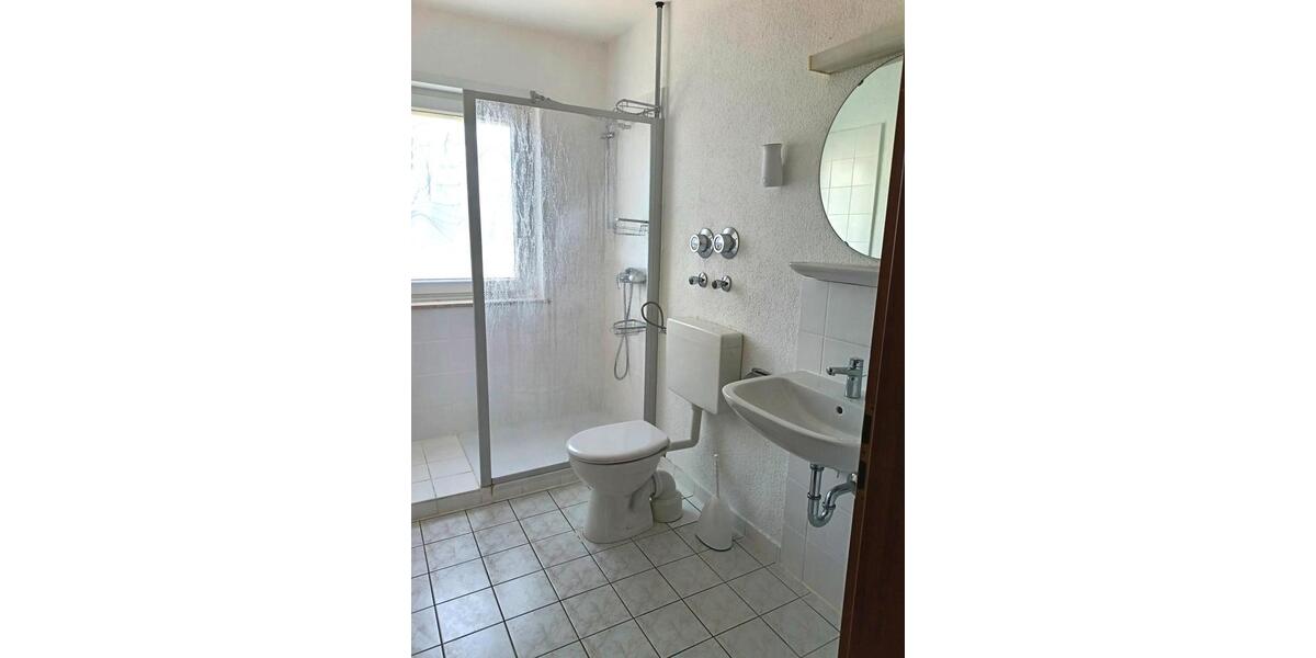 Etagenwohnung Bad Salzschlirf - 2 Zimmer, 68 m&sup2;, 110.000&euro; | Angebot:26222704