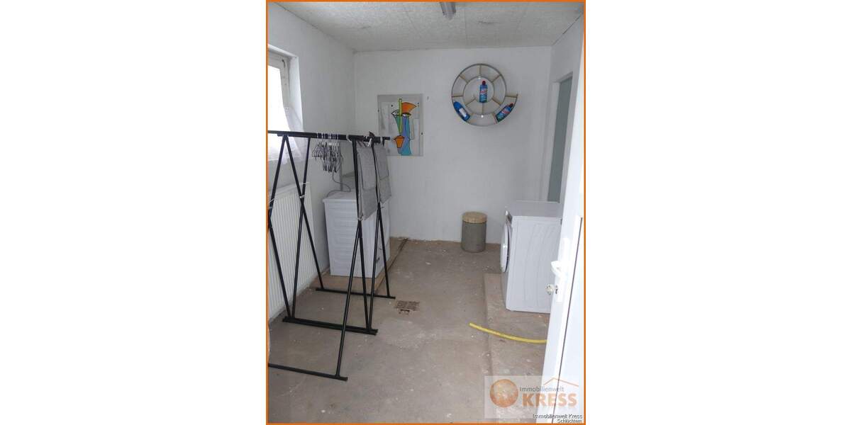 Einfamilienhaus Sinntal Mottgers - 8 Zimmer, 185 m&sup2;, 305.000&euro; | Angebot:25778424