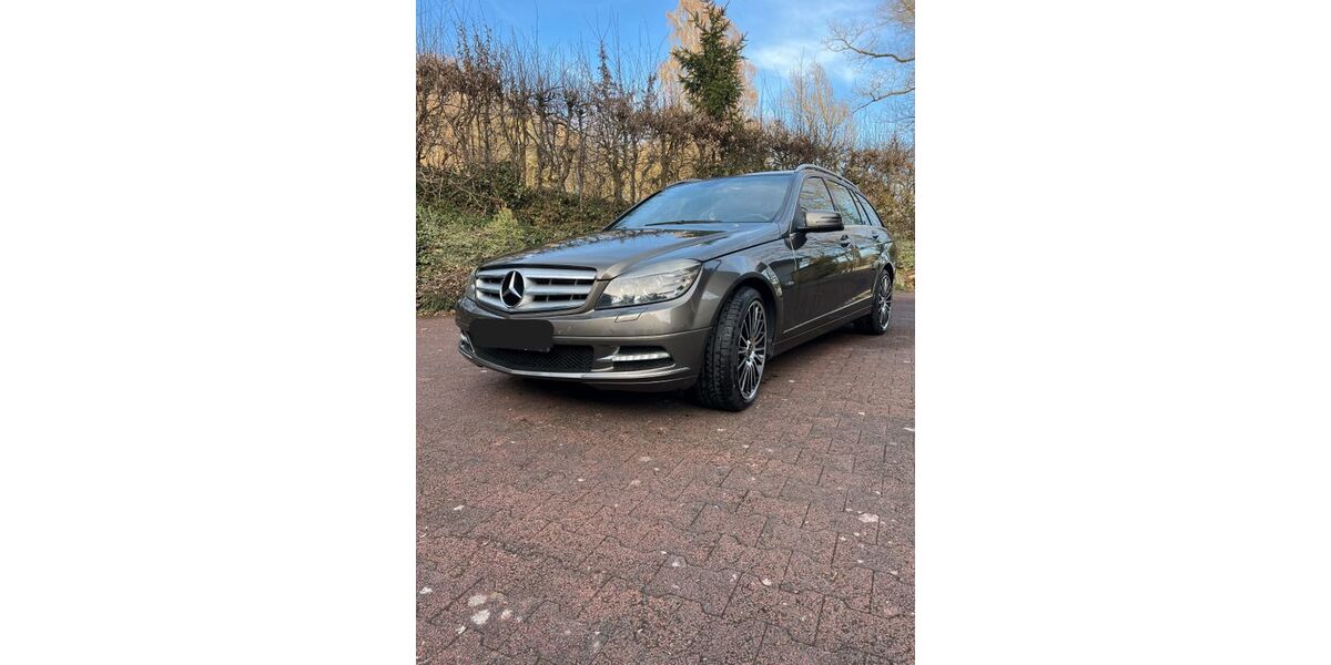 Mercedes-Benz C 220 188.358 km 8.200 &euro; Poppenhausen 36163