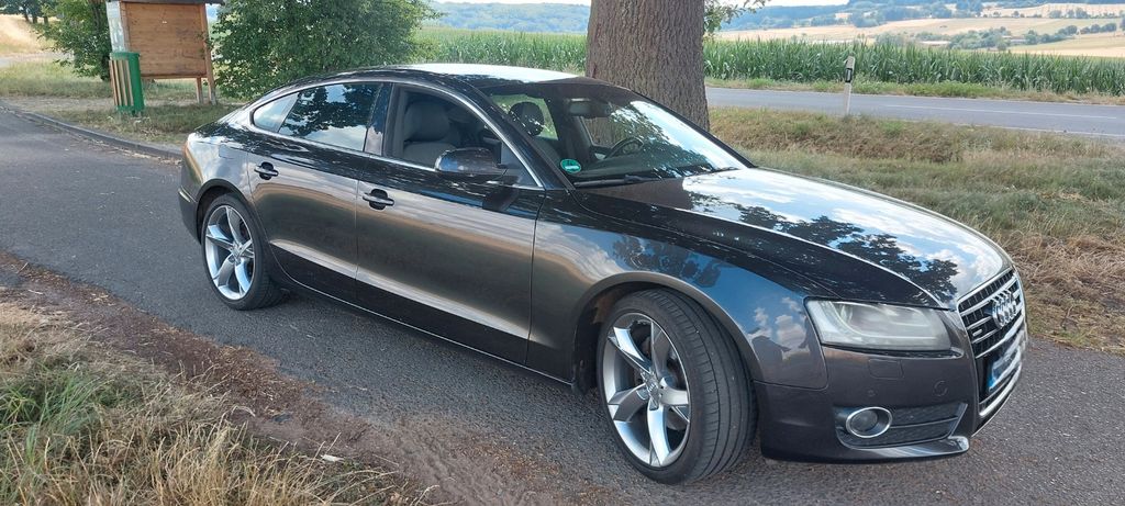 Audi A5 243.000 km 6.900 &euro; Neuhof 36119