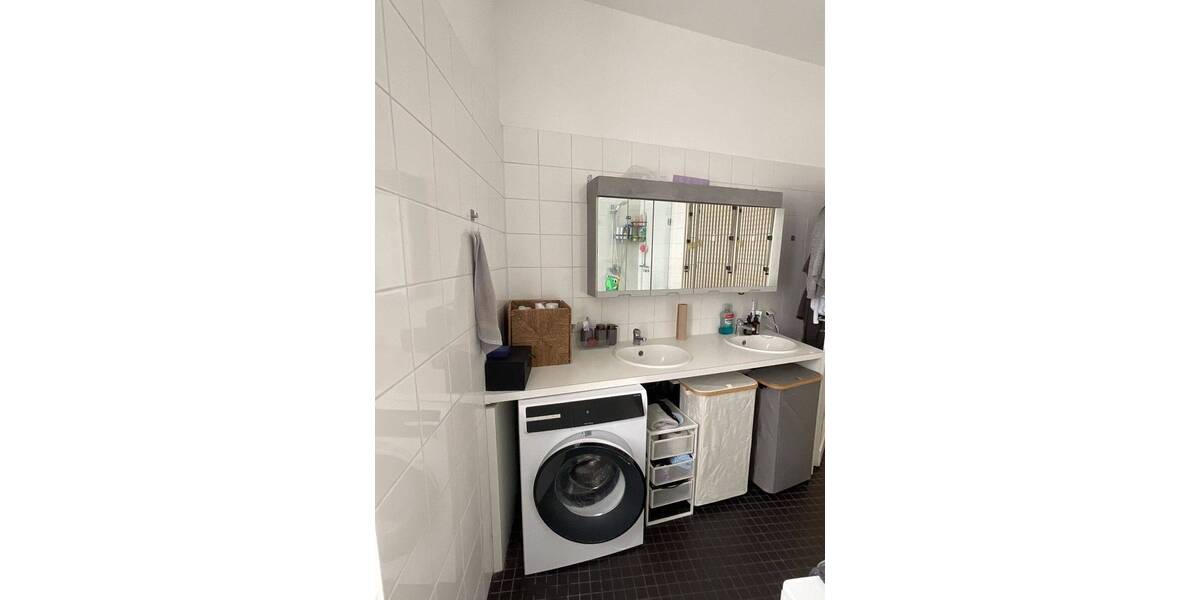 Etagenwohnung Fulda Innenstadt - 4 Zimmer, 123 m&sup2;, 1.395&euro; | Angebot:26344600