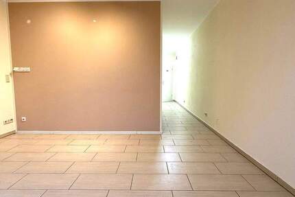 Gewerbeobjekt Petersberg - 3 Zimmer, 110 m&sup2;, 900&euro; | Angebot:25664659