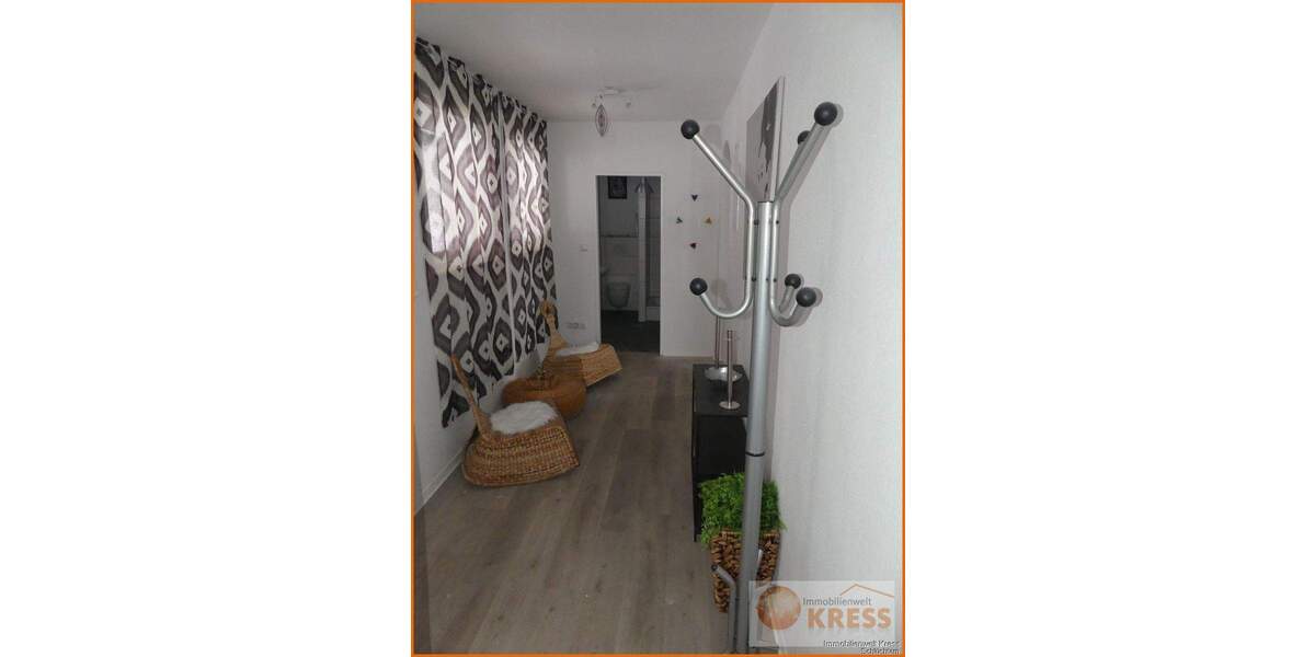 Einfamilienhaus Sinntal Mottgers - 8 Zimmer, 185 m&sup2;, 305.000&euro; | Angebot:25778424