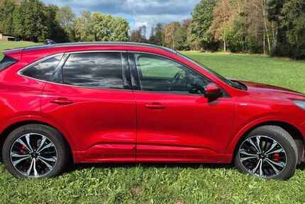 Ford Kuga 83.000 km 24.999 &euro; Flieden 36103