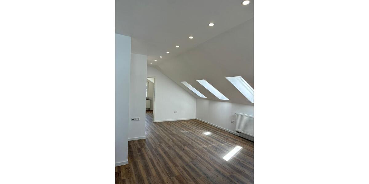 Etagenwohnung Eichenzell - 4 Zimmer, 75 m&sup2;, 1.000&euro; | Angebot:26050749