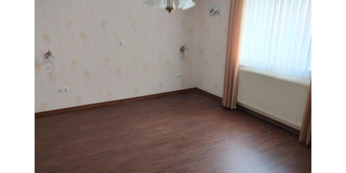 Bauernhaus, Landhaus Hofbieber - 7 Zimmer, 180 m&sup2;, 450.000&euro; | Angebot:25171658