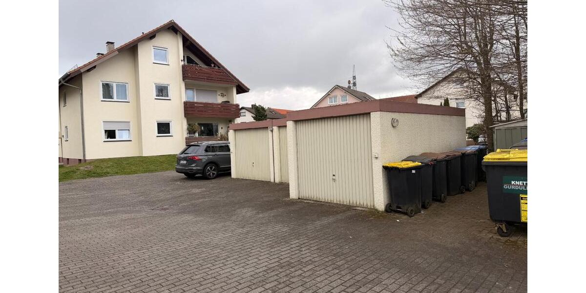 Dachgeschoßwohnung Petersberg - 3 Zimmer, 76 m&sup2;, 229.000&euro; | Angebot:25944122