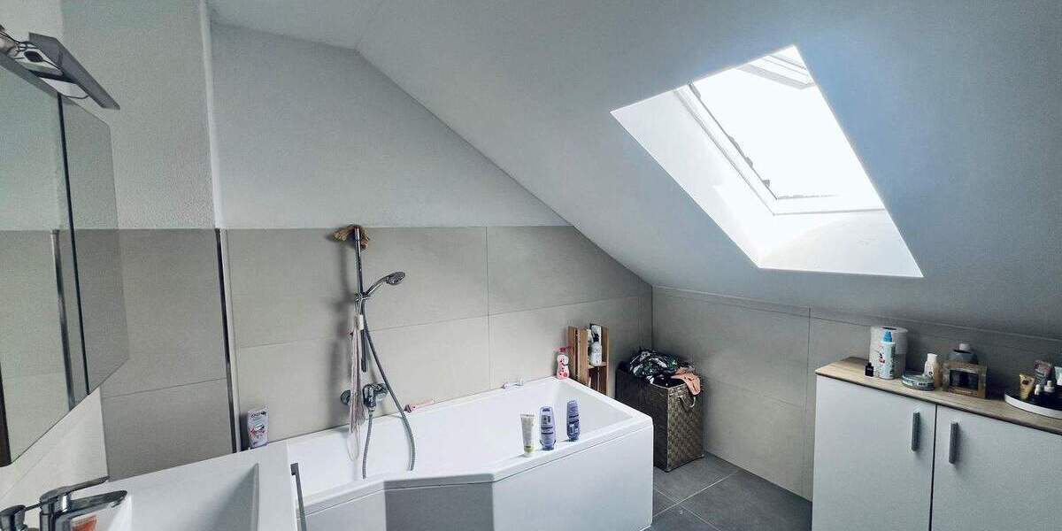 Mehrfamilienhaus, Wohnhaus Kalbach Uttrichshausen - 5 Zimmer, 305 m&sup2;, 499.000&euro; | Angebot:25732483