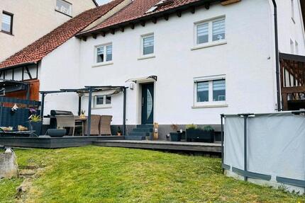 Haus Großenlüder - 5 Zimmer, 135 m&sup2;, 249.000&euro; | Angebot:26136357