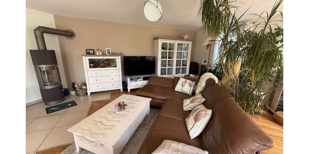 Einfamilienhaus Künzell-Engelhelms Engelhelms - 8 Zimmer, 322 m&sup2;, 995.000&euro; | Angebot:25654317