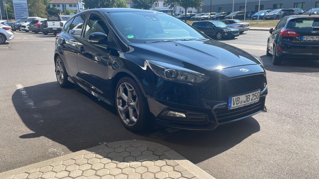 Ford Focus 135.348 km 12.175 &euro; Lauterbach 36341