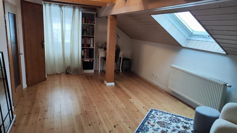 Etagenwohnung Burghaun - 5.5 Zimmer, 107 m&sup2;, 1.250&euro; | Angebot:24655667