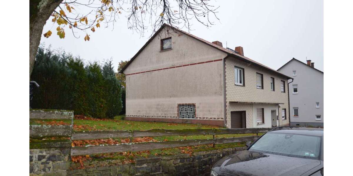 Einfamilienhaus Grebenhain / Herchenhain Herchenhain - 7 Zimmer, 256 m&sup2;, 325.000&euro; | Angebot:25203761