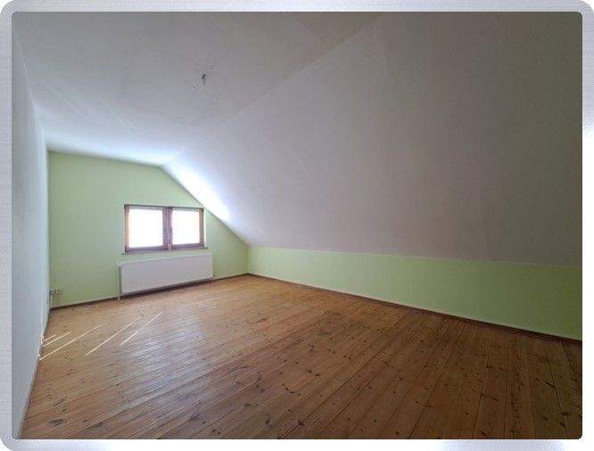 Einfamilienhaus Grebenhain Ilbeshausen-Hochwaldhausen - 5 Zimmer, 166 m&sup2;, 225.000&euro; | Angebot:25726785