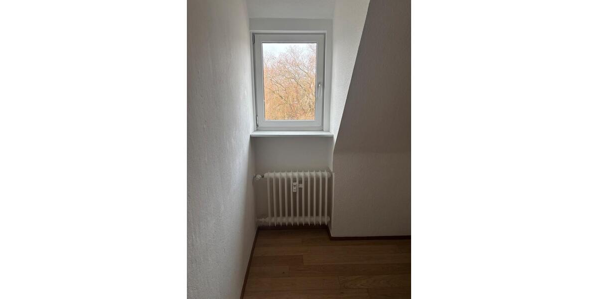 Dachgeschoßwohnung Wildflecken - 4 Zimmer, 80 m&sup2;, 640&euro; | Angebot:24325630