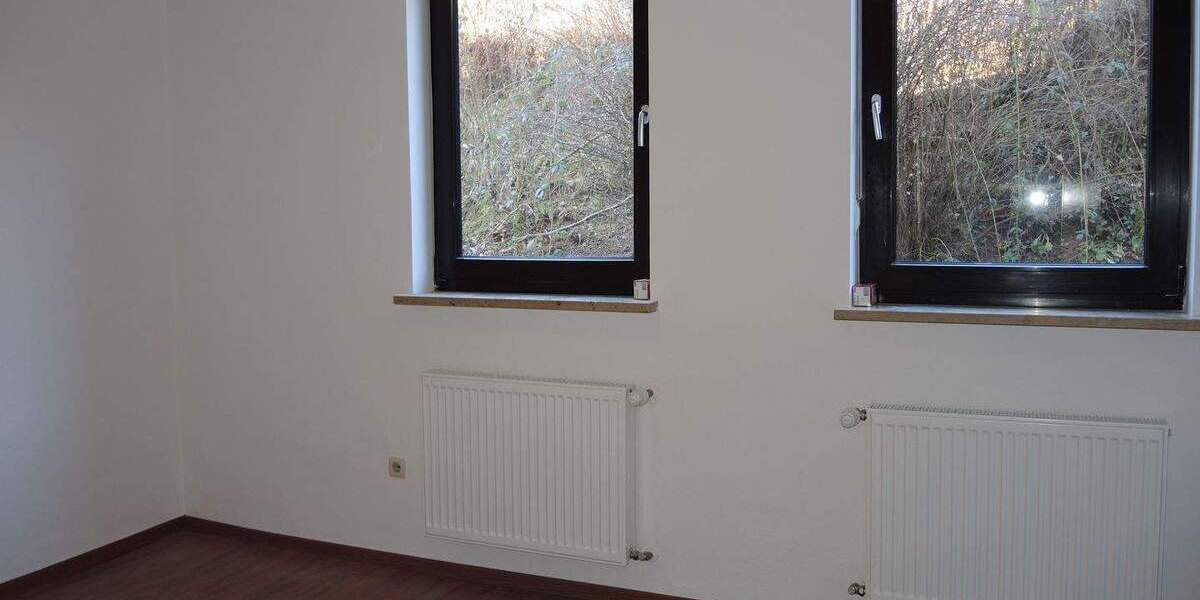 Etagenwohnung Bad Brückenau Römershag - 3 Zimmer, 125.000&euro; | Angebot:26065747